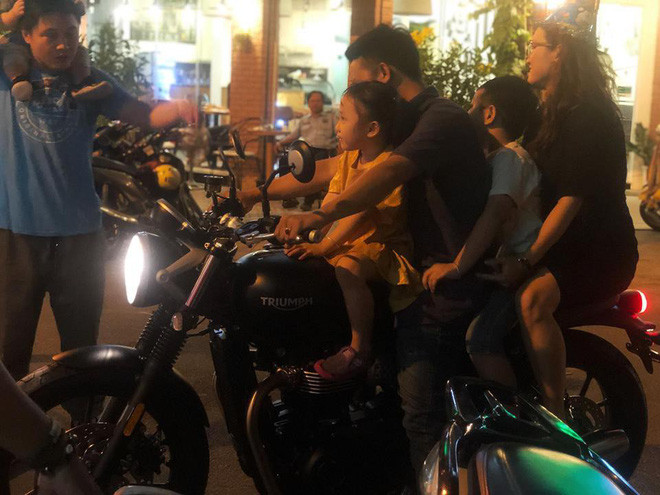 "Nhiều người bảo mình dùng tiền chồng để mua nhưng rõ ràng tất cả phụ nữ đều có quyền bình đẳng. Họ làm ra tiền bằng công sức chất xám, không thể mặc định là chỉ đàn ông mới kiếm tiền giỏi. Mình cũng khẳng định luôn là không bức xúc với dân mạng. Đây là lần đầu tiên mình lên tiếng sau khi sự việc được biết đến rộng rãi", chị Thư Thư chia sẻ.