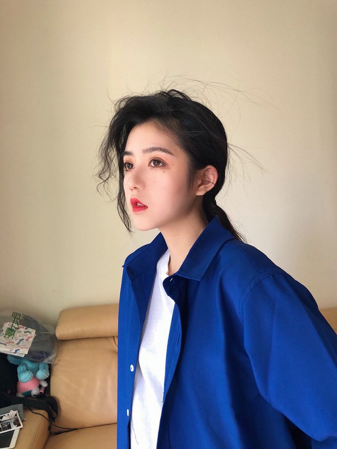 Dù chỉ nhìn thoáng qua thôi, cô bạn người Trung Quốc này cũng đã khiến trái tim nhiều người phải lỗi nhịp vì quá xinh đẹp.