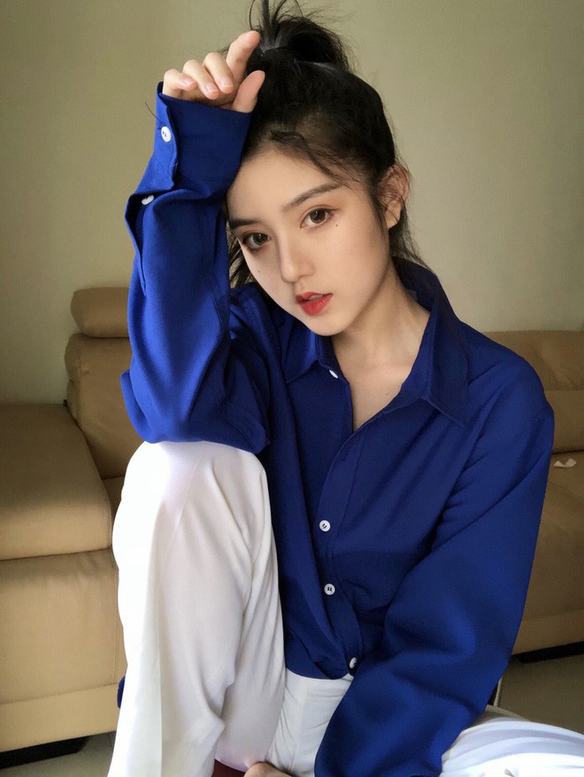 Theo nhiều người nhận xét, Hiên Hiên thuộc tuýp người được chú ý bởi nhan sắc nổi bật khi cần đáng yêu có đáng yêu, khi cần quyến rũ có quyến rũ, khi cần sang chảnh có sang chảnh.