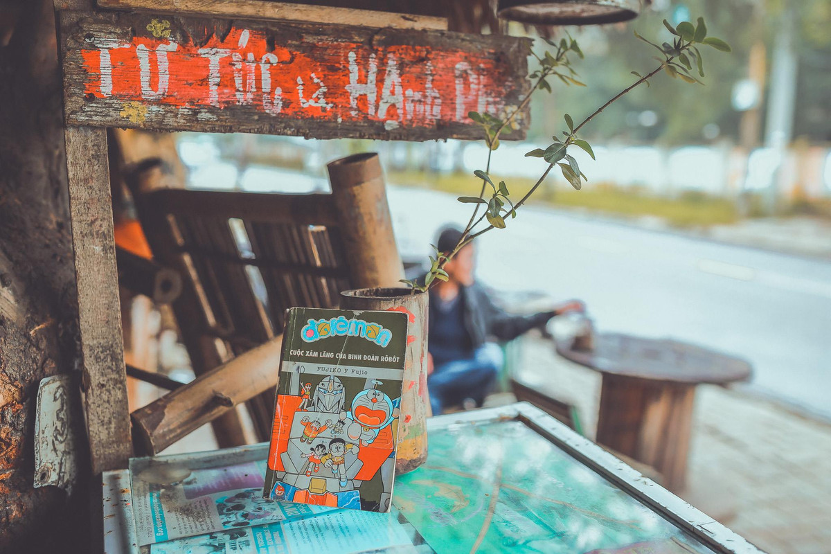 Trên MXH, nickname Chun Chun Long bày tỏ: "Ngày xưa cực nghiền đọc H2T. Sưu tập từ số 838 đến số 1250, trà sữa cho tâm hồn cũng được gần 50 cuốn. Trước cũng đọc cả TTN, cả sinh viên Việt Nam nữa. Nhiều tạp chí quá sập mất một ngăn giá sách. Rồi hồi đó cũng đủ bộ Đô Rê Mon bóng chày, OP thì được đến tập 37"