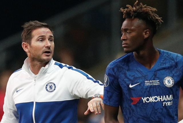 Theo nguồn tin từ Don Balon, Real đang dành sự quan tâm đặc biệt cho tài năng trẻ thuộc biên chế Chelsea, Tammy Abraham. Màn trình diễn xuất sắc của ngôi sao người Anh kể từ đầu mùa khiến anh nhanh chóng lọt vào mắt xanh các tuyển trạch viên "Kền kền trắng".