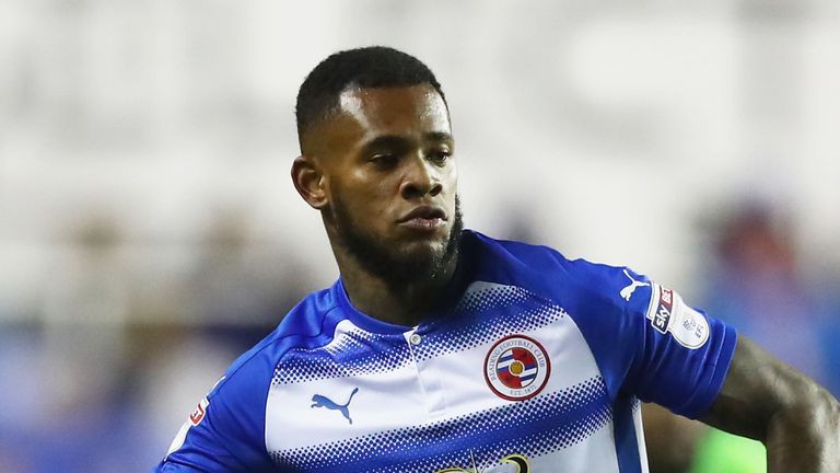 Còn theo trang trang football-lifestyle.co.uk, ước tính mức lương của tiền vệ Curacao nhận tại Cadiff là khoảng 1,5 triệu bảng/năm (~44,4 tỷ đồng).