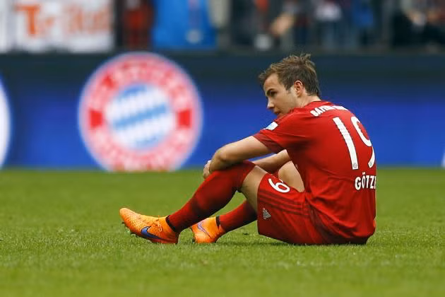 Mario Goetze là ngôi sao trẻ đầy tài năng của nền bóng đá Đức, chính cầu thủ đang khoác áo CLB Bayern Munich này đã ghi bàn thắng duy nhất giúp "xe tăng" Đức đăng quang chức vô địch World Cup 2014. Nhưng chừng đó là chưa đủ để cầu thủ này chiếm được lòng tin của ông thầy tài năng Pep Guardiola.