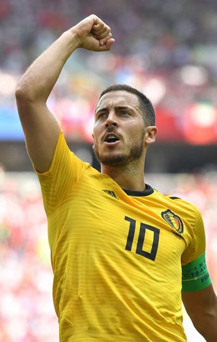 Mang băng thủ quân Bỉ trên tay, Eden Hazard đang chứng tỏ những phẩm chất tuyệt vời. Anh là cảm hứng trong chiến thắng hủy diệt Panama và Tunisia.