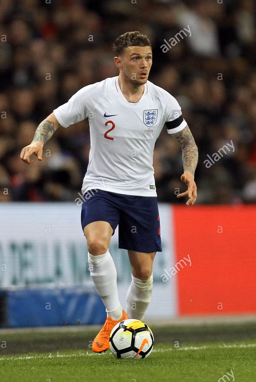 Ở vị trí hậu vệ phải trong đội hình tiêu biểu vòng bảng World Cup, Trippier của ĐT Anh đang làm quá tốt với khả năng công thủ toàn diện.