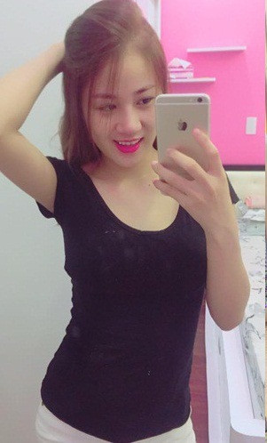 Sau khi dành 3 năm của cuộc đời để hạ sinh 3 em bé, đến thời điểm này Trần Vượng đã tạm yên tâm về gia đình khi có cô con gái cả ngoan và biết nghe lời, còn 2 bé em thì hơi vất vả vì thường các bé ăn cùng nhau, khóc cùng nhau, ốm quấy cũng cùng với nhau luôn.