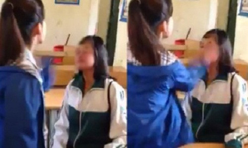 Nữ sinh tát bạn 50 cái khiến bạn cùng lớp chảy máu mũi - Ảnh cắt từ clip.