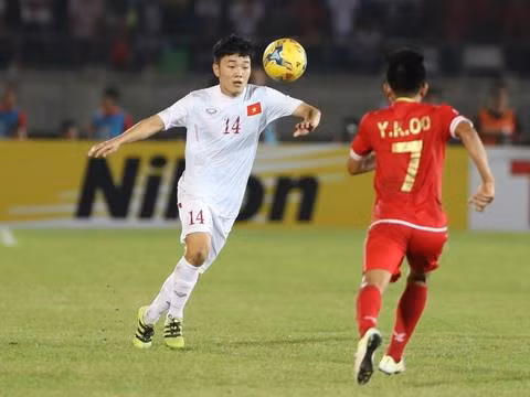 Cũng giống với tiền bối của mình, Xuân Trường đã có một giải đấu U19 xuất sắc trong màu áo của U19 Việt Nam tại vòng loại U19 Đông Nam Á và sau đó là VCK U19 châu Á. Với sự xuất sắc của mình, cầu thủ người Tuyên Quang đã được HLV Miura gọi lên U23 Việt Nam và làm nhiệm vụ tại SEA Games 28 tại Singapore. Ảnh: Bongdaplus