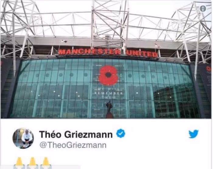 Em trai hé lộ Griezmann gia nhập M.U: Em ruột Theo của Antoine Griezmann vừa bóng gió về điểm đến tiếp theo của tiền đạo người Pháp. Cụ thể, Theo Griezmann vừa đăng tải bức ảnh sân Old Trafford lên trang cá nhân kèm theo 3 biểu tượng chắp tay cầu xin. Hành động này không khác gì dấu hiệu cho thấy, Griezmann đã sẵn sàng chuyển tới khoác áo M.U trong kỳ chuyển nhượng mùa Đông năm nay.