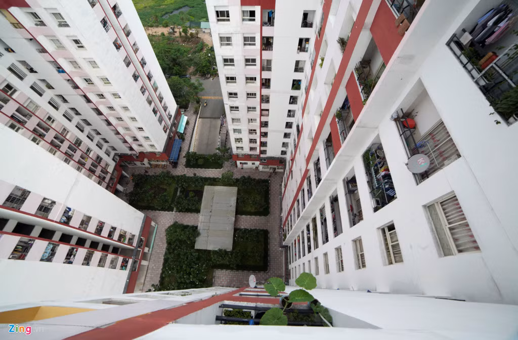 Hai chung cư Thái An 3&amp;4 có diện tích khu đất 19,150 m2, các tòa nhà cao 16 tầng với 780 căn hộ diện tích khá nhỏ, 39, 40, 44, 48, 62 m2. Đặc biệt, một số căn hộ chỉ rộng 20 m2.