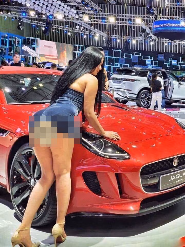 Đại diện cho hãng xe cho biết: "Chúng tôi khẳng định Vinfast không có bất kỳ mối liên hệ nào với cô gái này".