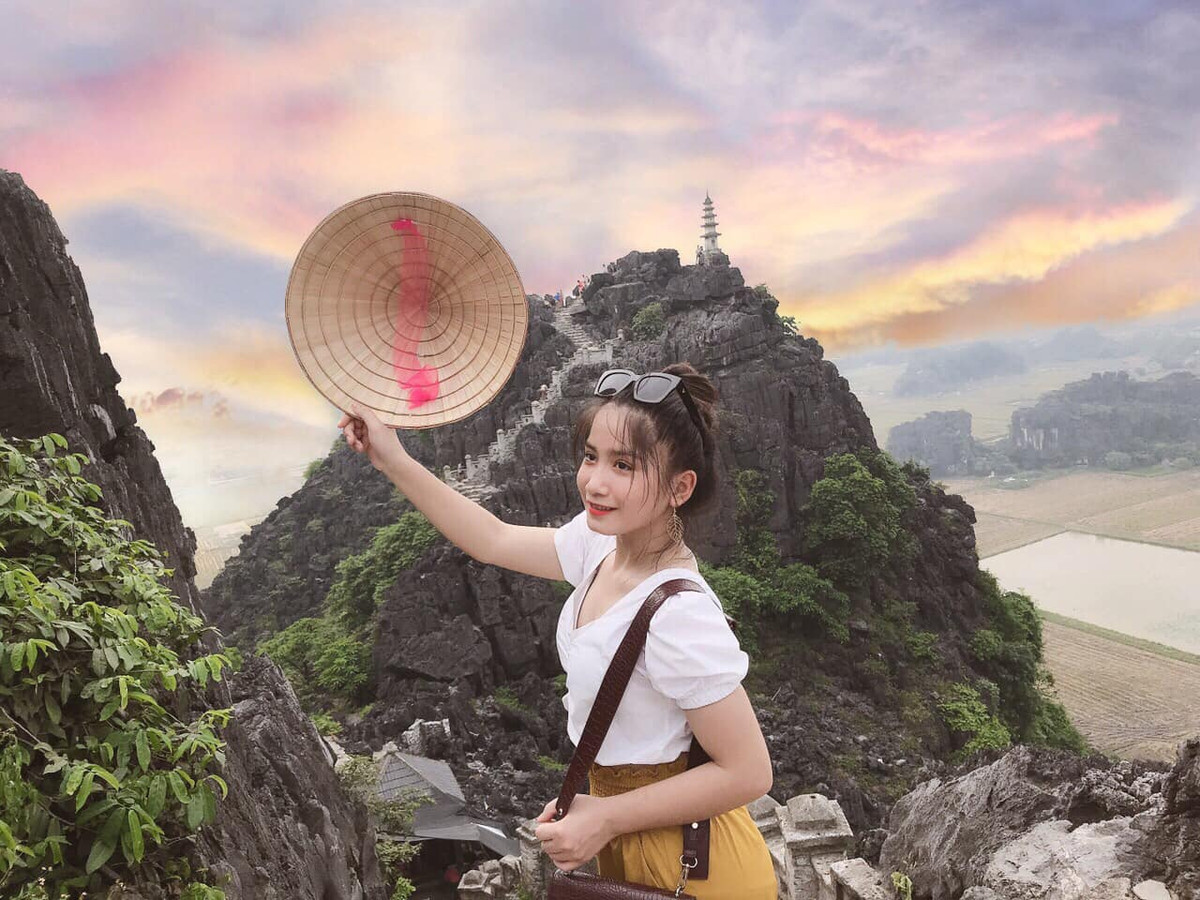 Trong tương lai, Thúy Vinh đang cân nhắc đăng dự thi vào trường Cao đẳng Văn hóa Nghệ thuật Nghệ An theo lời khuyên của người thân và bạn bè.