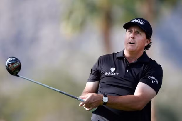 Tay golf Phil Mickelson với liên tục những danh hiệu vô địch trong năm 2014 và đầu năm 2015 đã mang về cho tài khoản của mình số tiền là 50,8 triệu USD.