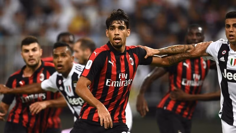 Chứng kiến sự thăng hoa của Lucas Paqueta trong màu áo đại kình địch cùng thành phố, các Interista đang cảm thấy rất nuối tiếc khi để tuột mục tiêu này.