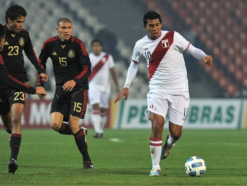 Lich thi dau bong da Copa America hom nay, rang sang 15/6/2015-Hinh-2