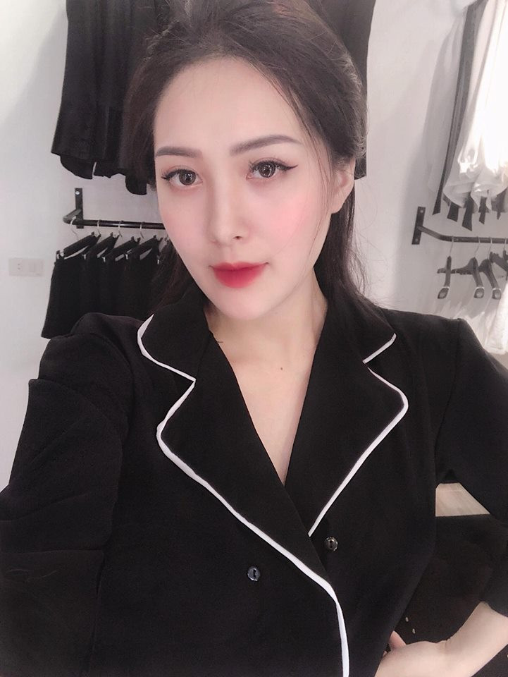 Xinh đẹp, giỏi giang dù tuổi còn rất trẻ, Dư Hàng My được nhiều bậc anh chị ngưỡng mộ.