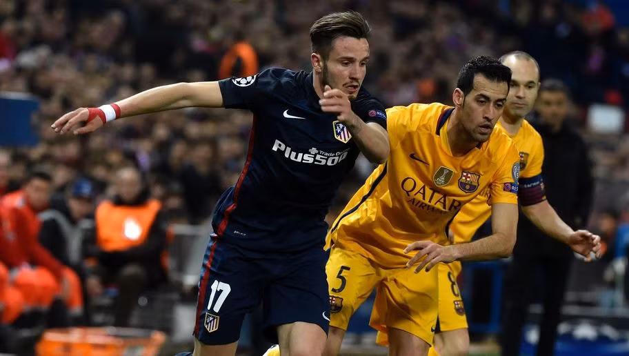 Ngoài đường kiến tạo giúp Antoine Griezmann lập công ở phút 36, Saul Niguez còn liên tục làm khổ hàng phòng ngự Barcelona với những pha xử lý ấn tượng của mình.