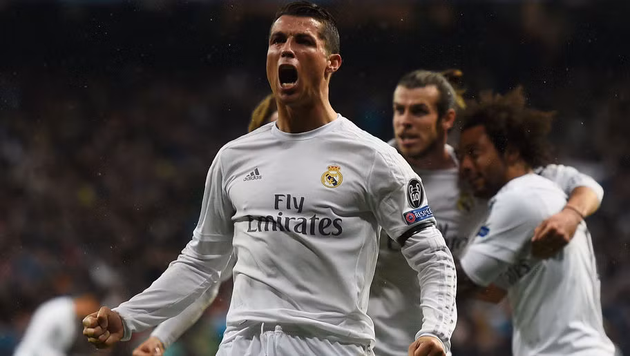 Lập hattrick siêu đẳng vào lưới Wolfsburg, qua đó giúp Real hoàn tất cú lội ngược dòng ngoạn mục trước đại diện đến từ Đức. Không ngạc nhiên khi Cristiano Ronaldo chính là cầu thủ xuất sắc nhất ở lượt về tứ kết Champions League 2015/16.