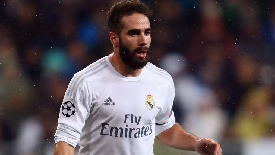 Daniel Carvajal là nhân tố khác biệt nhất của Real Madrid so với trận lượt đi gặp Wolfsburg. Bản thân cầu thủ người Tây Ban Nha cũng đã có một ngày thi đấu xuất sắc khi khóa chặt mũi nhọn nguy hiểm nhất bên phía đội bóng đến từ Đức. Đồng thời ghi dấu ấn với pha kiến tạo giúp Ronaldo ghi bàn thắng mở tỷ số.