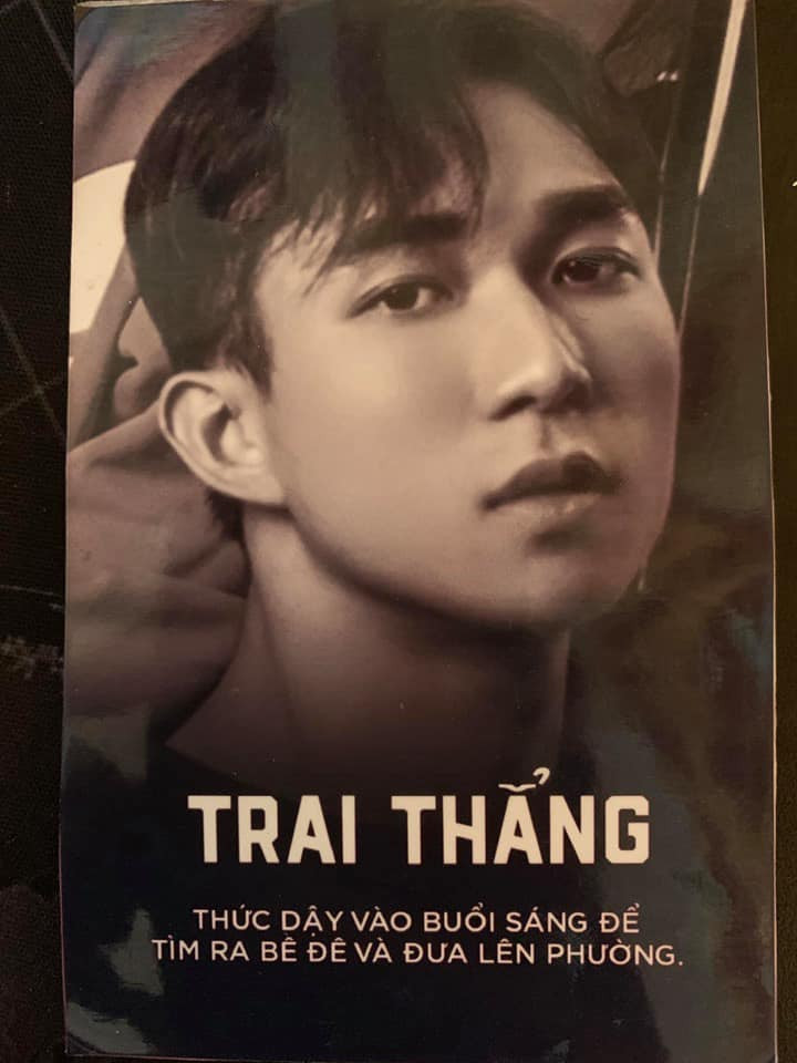 Mới đây, cư dân mạng đã đi từ hoảng hốt, hiếu kỳ cho tới thích thú khi nhìn thấy hình ảnh bộ tự chế phỏng theo trò chơi ma sói cực nổi tiếng trên mạng xã hội mang tên "ma bóng".