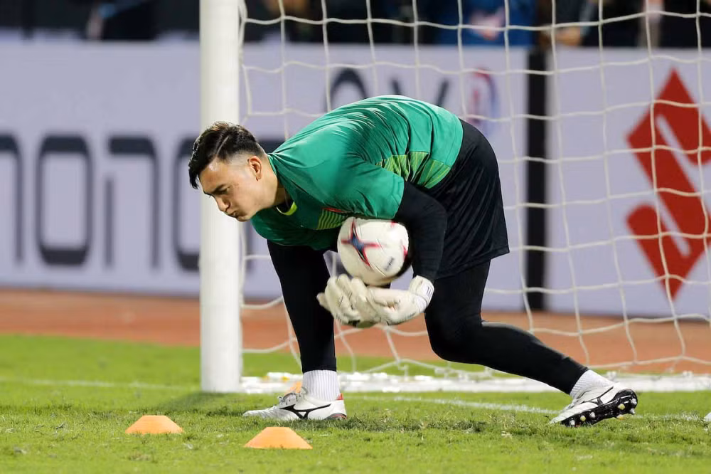 HLV Park Hang-seo tin tưởng tuyệt đối Văn Lâm ở AFF Cup 2018 và ông được đền đáp xứng đáng với 4 trận giữ sạch lưới của thủ thành CLB Hải Phòng.