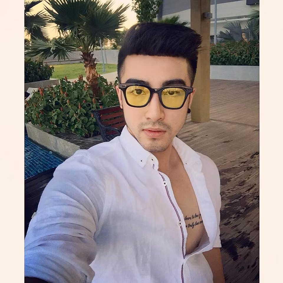 Chính việc sở hữu vẻ đẹp vạn người mê mà Triều Vỹ đã thu hút được hơn 600.000 lượt theo dõi trên mạng xã hội. Ảnh sử dụng trong bài: Facebook nhân vật.