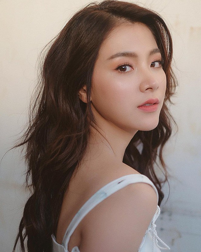 Vì vậy, không phải ngẫu nhiên mà Pimchanok lại trở thành mỹ nhân nổi tiếng số 1 Thái Lan.