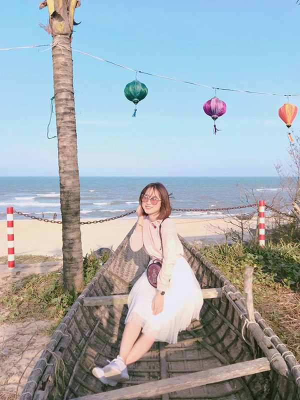 Dù đa số thành viên đã tay bồng tay bế nhưng nhóm bạn thân của Quỳnh Anh vẫn thường tụ tập, chuyện trò để động viên và chia sẻ với nhau mọi điều trong cuộc sống.