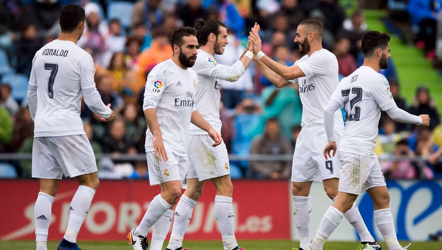 Real Madrid thong tri doi hinh gia tri nhat ICC 2016