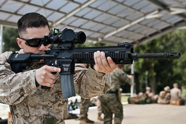 Súng trường tự động bộ binh M27.