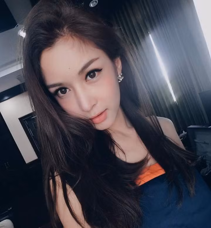 Sac dep hoan my cua hot girl chuyen gioi xu Lao