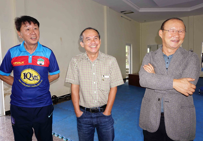 HLV Park Hang-seo va VFF ky hop dong moi, bau Duc noi gi?