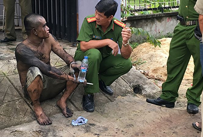 Nếu tìm hiểu kĩ, đập đá sẽ tạo cảm giác hưng phấn, mất khả năng điều khiển bản thân. Đối với tinh thần, khi đi vào cơ thể, loại này có thể tồn tại dưới hai dạng là loạn thần hoặc trầm cảm.