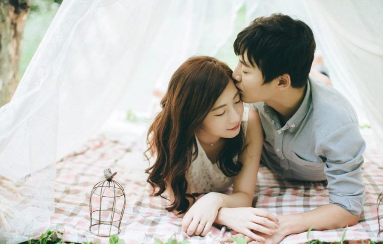 9 dau hieu chung to chang yeu ban den muc song di chet lai