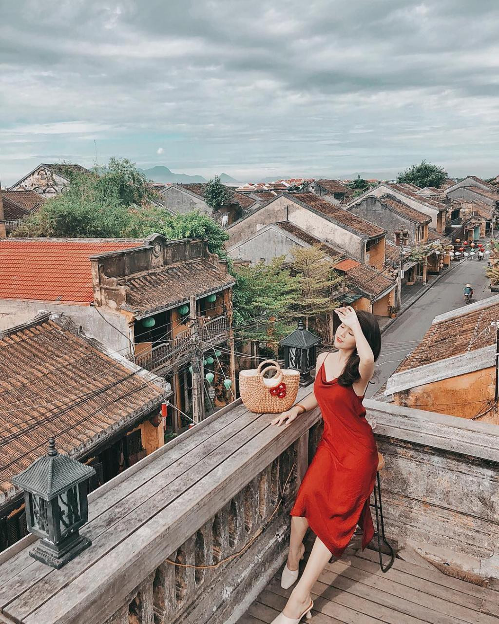 Hai thời điểm trên cũng là lúc lượng khách của quán cafe này sẽ không quá đông đúc như vào những khung giờ khác. Ảnh minh họa.