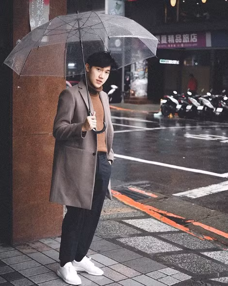 Những khi Siwakorn mặc áo sơ-mi là ôi thôi, khối người tự nguyện trao tim ngay và luôn!