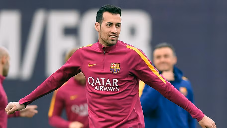 Mới đây, tạp chí thể thao The Sun đã công bố những sao bóng đá có số tiền phá vỡ hợp đồng khủng nhất thế giới, trong đó tiền vệ đánh chặn Sergio Busquets (Barcelona) đứng vị trí thứ 10 với số tiền 107 triệu bảng.