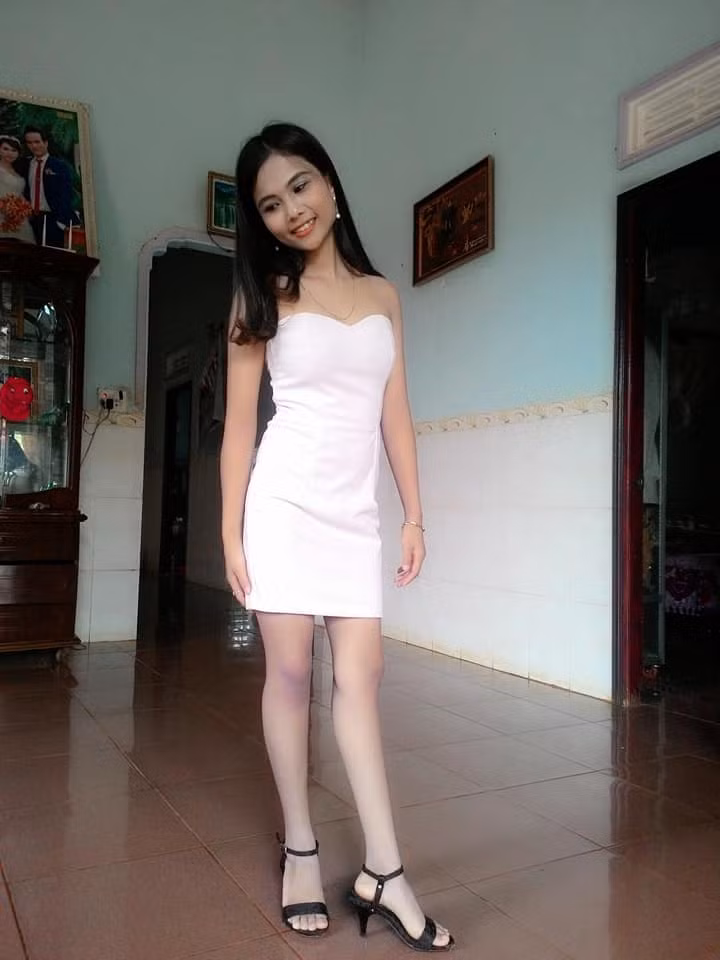 Dù không xinh đẹp bằng người chị hoa hậu của mình nhưng H'Min Niê cũng được dân mạng đánh giá khá cao về ngoại hình.