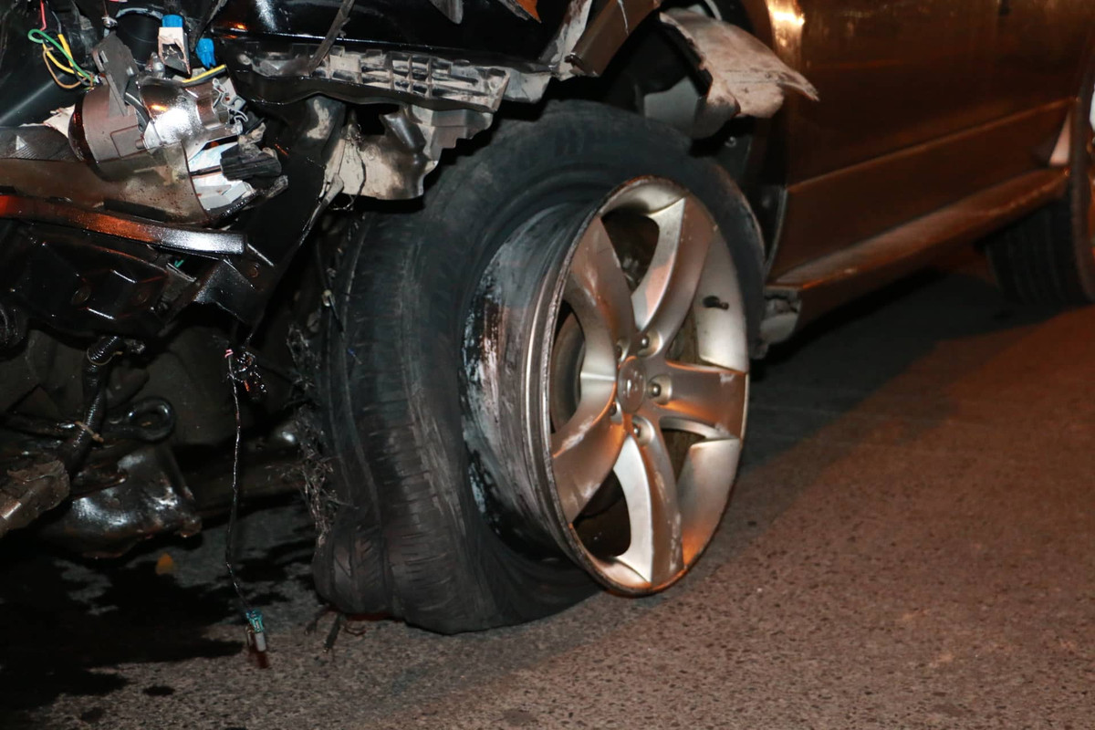 Toan canh vu “xe dien” gay tai nan o duong Lang khien 3 nguoi thuong vong-Hinh-6