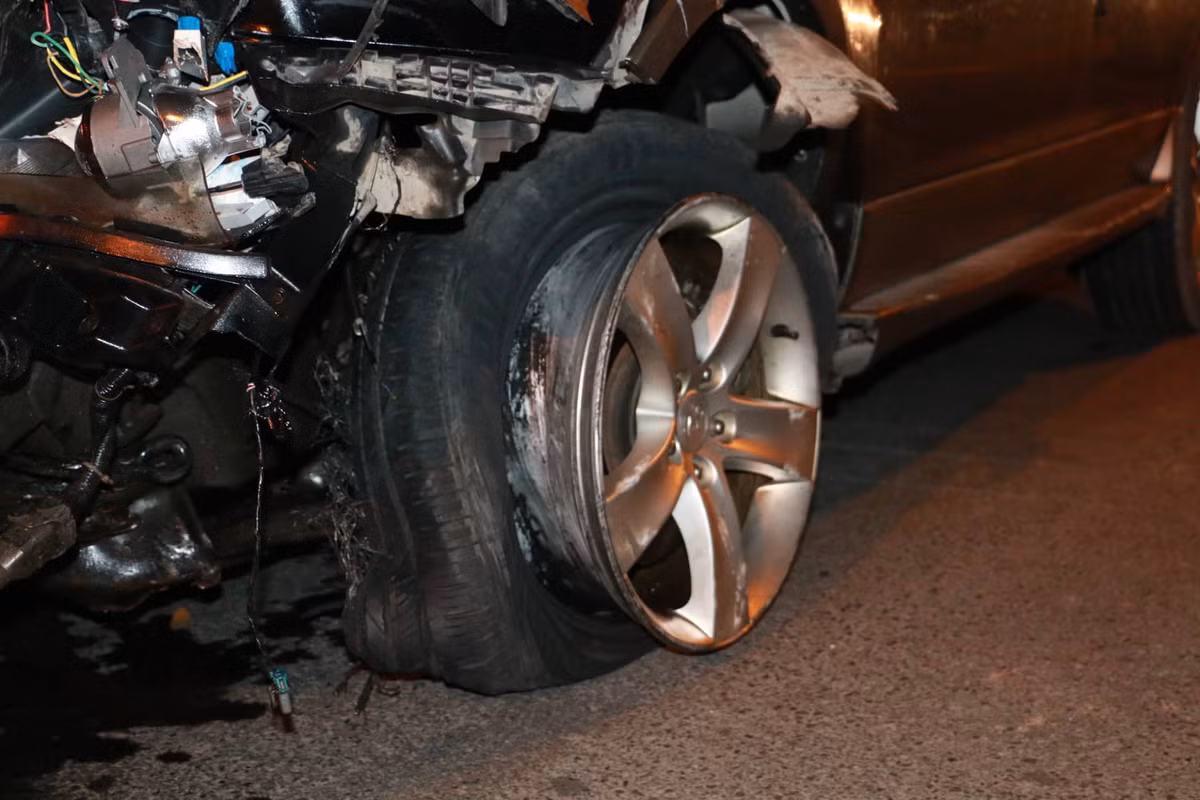 Toan canh vu “xe dien” gay tai nan o duong Lang khien 3 nguoi thuong vong-Hinh-6