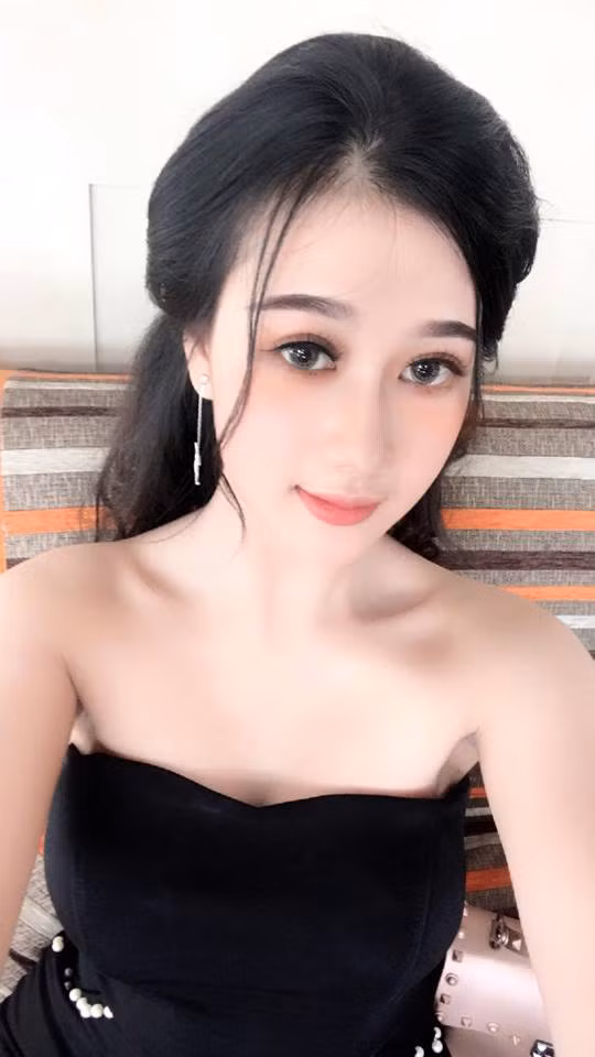 Nhan sắc của Như Phương - "Bạn gái tin đồn" của tuyển thủ U23 Việt Nam Hà Đức Chinh.