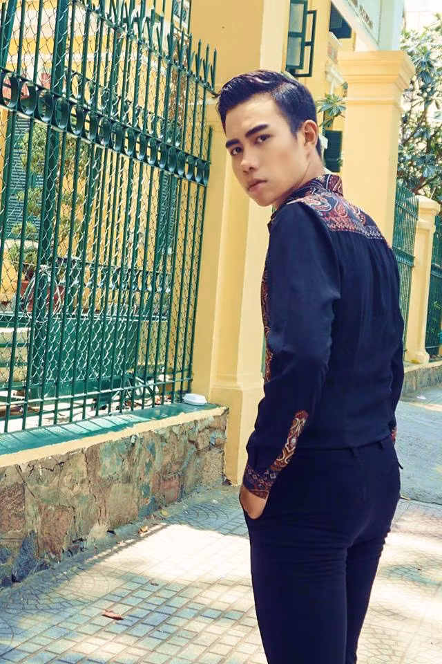 Không chỉ có thân hình đẹp, Bảo Lộc còn có một tâm hồn đẹp khi biết san sẻ gánh nặng khó khăn với nhiều người bằng những hành động từ thiện của mình.