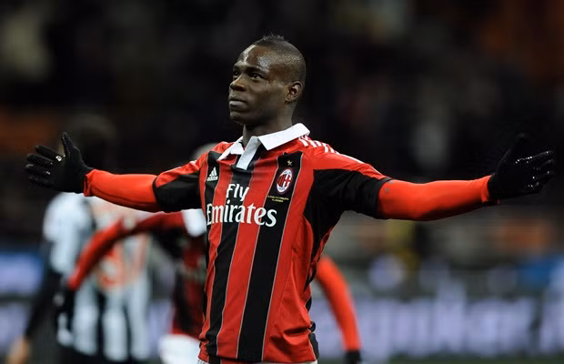 Mario Balotelli (Milan): 6 bàn, 77 trận (12,8 trận/bàn).