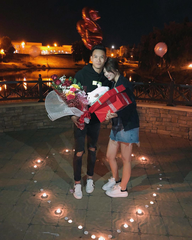 Từ ngày yêu Minh Trần, Mai Diz thường xuất hiện bên các siêu xe nổi tiếng. Cô và bạn trai được dân mạng gọi là "cặp Rich Kid sở hữu xế khủng".