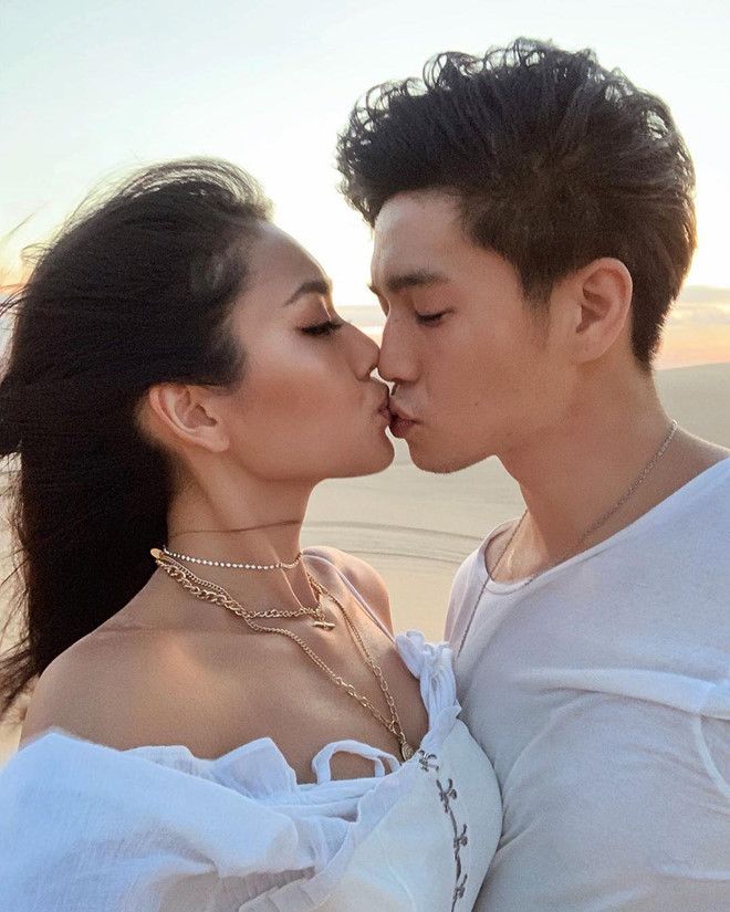 Hai người được dân mạng đánh giá xứng đôi về cả ngoại hình và địa vị xã hội. Ngoài ra, với những bức ảnh tình tứ đăng trên mạng xã hội, chuyện tình thiếu gia - người đẹp của Thảo Nhi Lê và Huy Trần còn được xem như ngôn tình đời thực.