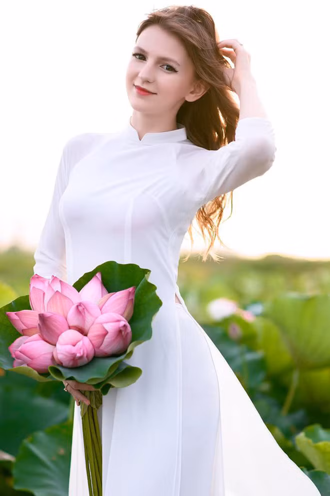 Alexandra Rud đã sống ở Việt Nam ở 2 năm và mới bắt đầu chuyển sang làm DJ cách đây vài tháng.