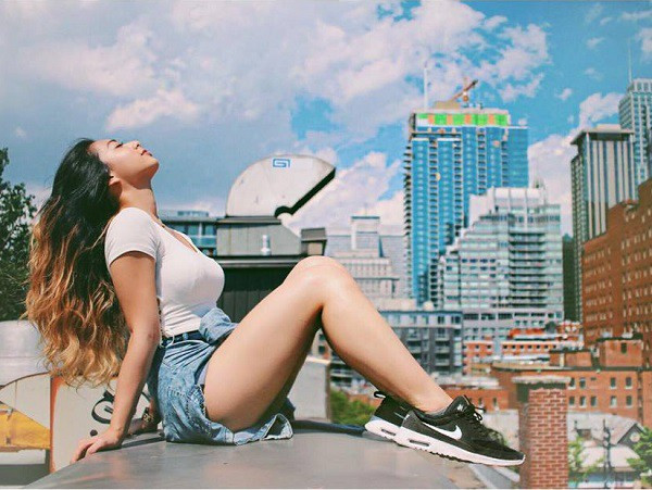 Ái nữ của Hoa hậu Điện ảnh là người đẹp đa tài, vừa giỏi võ vừa có khả năng vũ đạo không kém vũ công chuyên nghiệp.