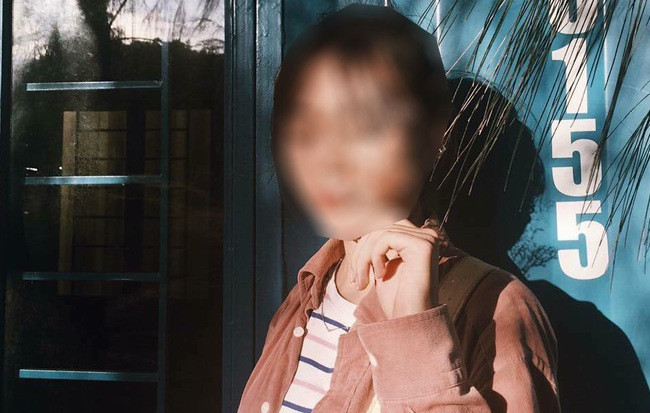 Sự ra đi của nữ sinh trường sân khấu điện ảnh khiến gia đình, bạn bè, thầy cô rơi vào trạng thái tâm lý quá sốc. Khi biết tin, thầy cô trong khoa và các bạn cùng lớp đã đến thăm hỏi động viên, chia buồn với gia đình.