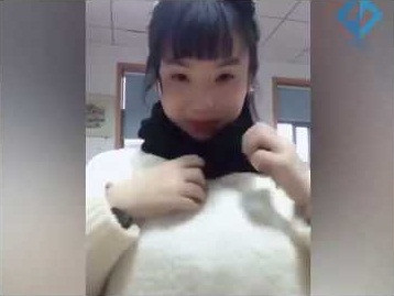 Sáng kiến này hẳn rất có ích với những cô nàng vốn bị gọi là "bức tường" và để ăn gian thì đúng là cần mưu mẹo chút.