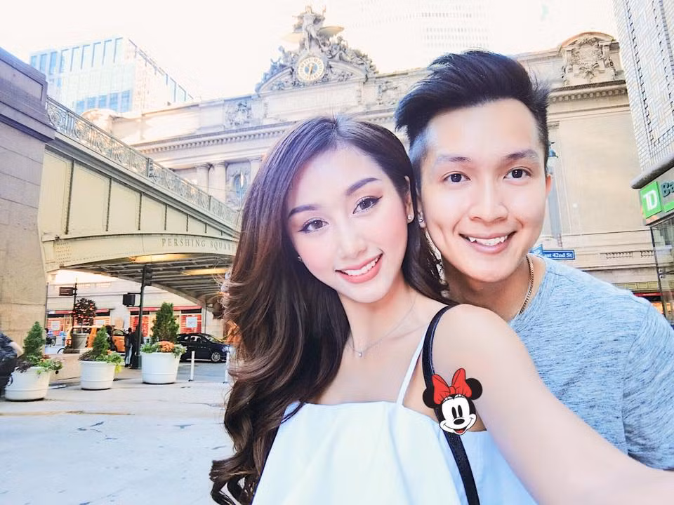 Những ngày gần đây, cư dân mạng Việt được phen xôn xao trước bài của cô nàng DJ "đi Mỹ với 20 triệu". Nhân vật tạo ra "sóng gió" trên mạng xã hội này không ai khác chính là Đặng Ngọc Quỳnh Nhi – nữ DJ xinh đẹp hiện đang sinh sống ở Sài Gòn. Ảnh trong bài: Facebook T.T.